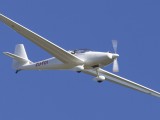 PE_010 - Russell Philips in his Whisper motor glider
