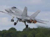 RIAT2009_163 - Finnish Air Force F18 taking off